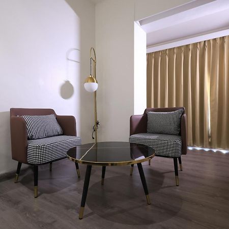 Hotel Swarn Towers Bareilly Extérieur photo