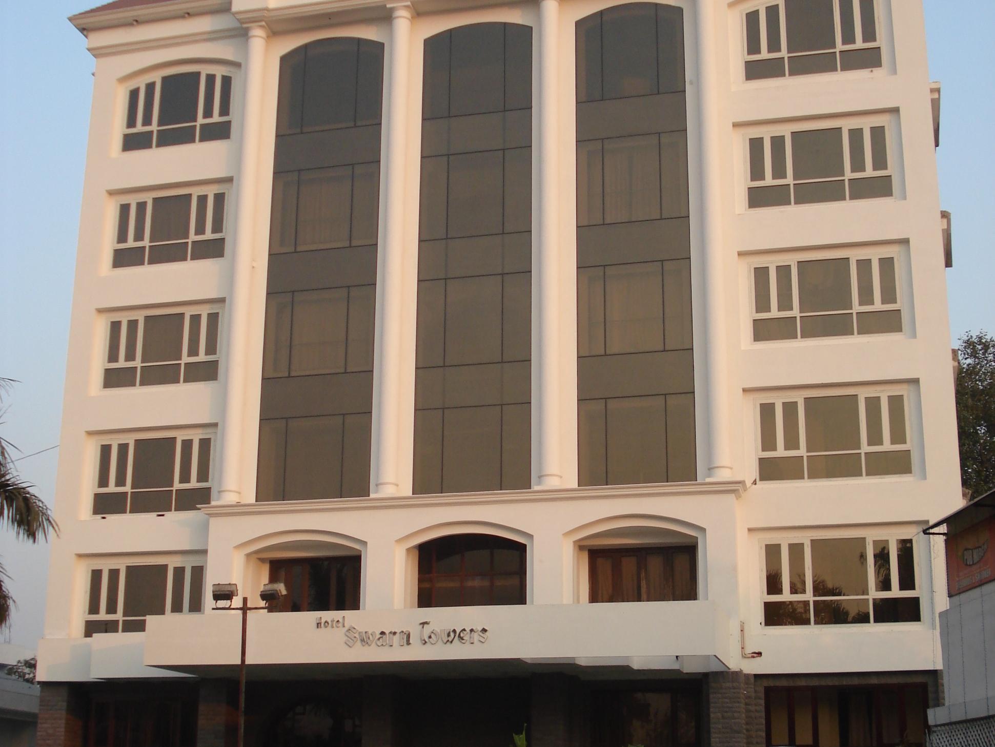 Hotel Swarn Towers Bareilly Extérieur photo